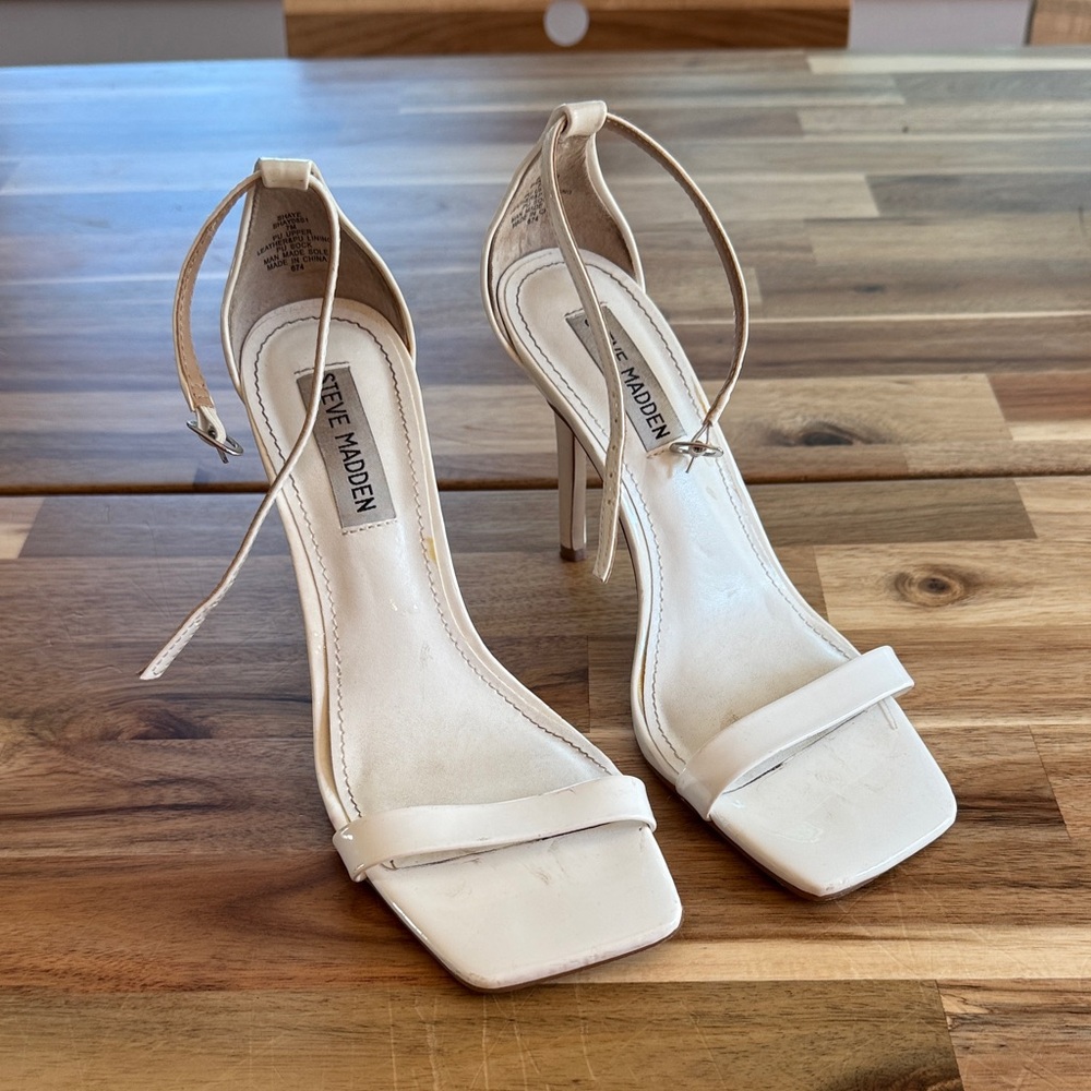 Steve Madden Women's Elegant White Heels